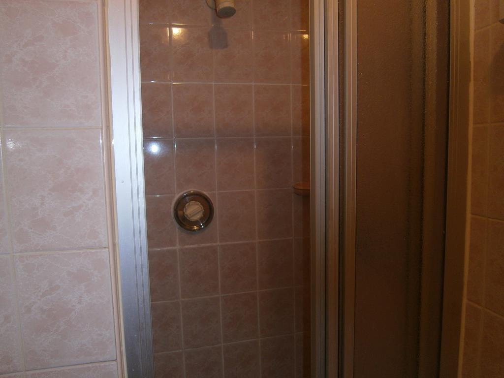 Guesthouse The Royale Hotel Μπλάκπουλ Δωμάτιο φωτογραφία