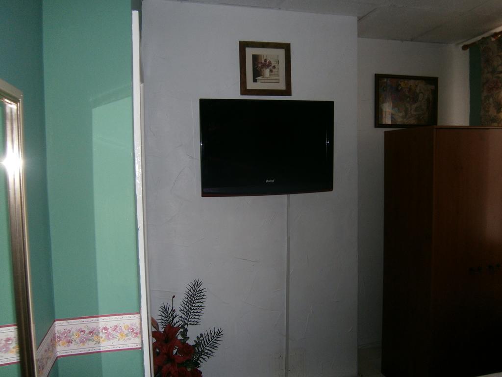 Guesthouse The Royale Hotel Μπλάκπουλ Δωμάτιο φωτογραφία